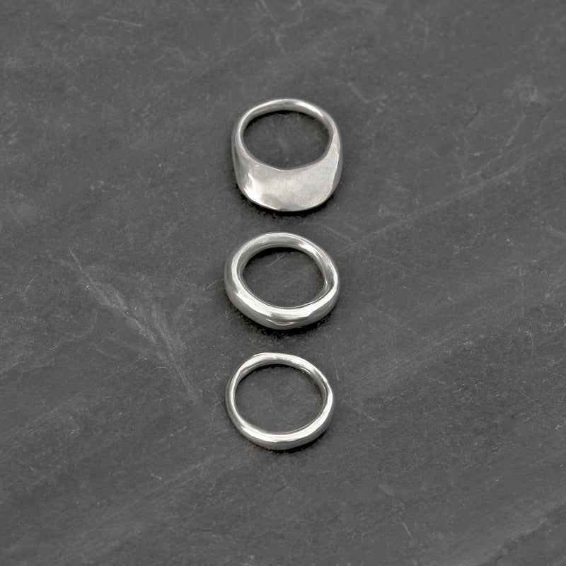 Sally carves her organic ring shapes in wax which are then cast into 925 Sterling silver. These natural shapes are reminiscent or coral, or well eroded driftwood twigs found on a beach. 