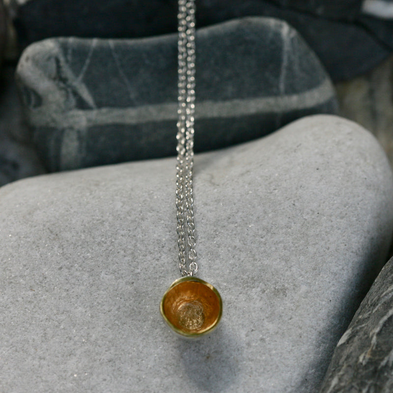Acorn Small Necklace
