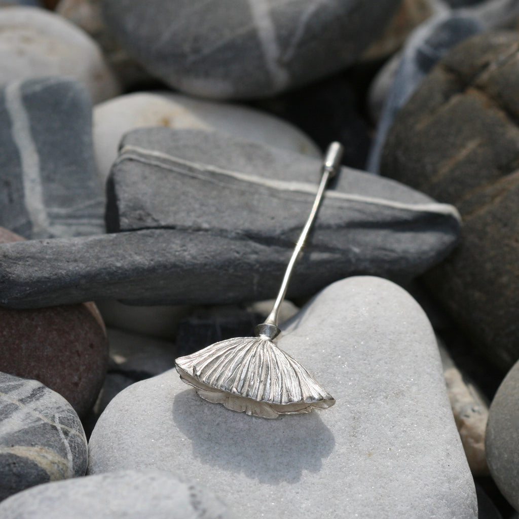 California poppy brooch pin, stock pin - Sterling silver floral jewellery handmade in the UK